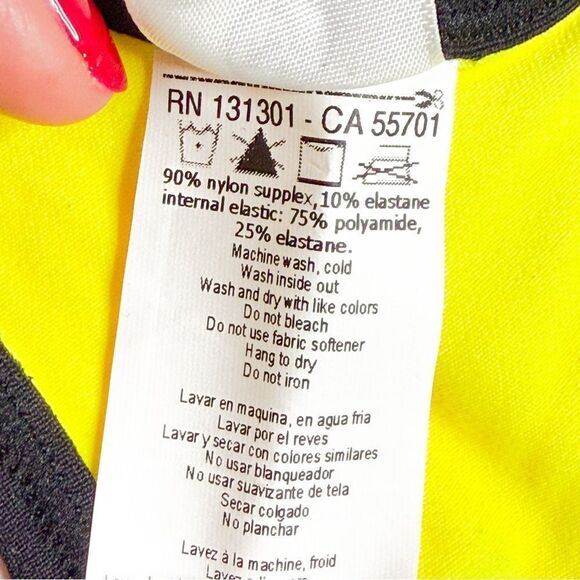 Zumba NWT! Women's Flash V-Bra Top Lemon Yellow Size XS - Picture 5 of 5